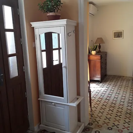 Holiday home L'oustau